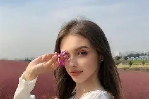 炸裂！女星被大佬做局签屈辱协议、被爆猛料的瓜
