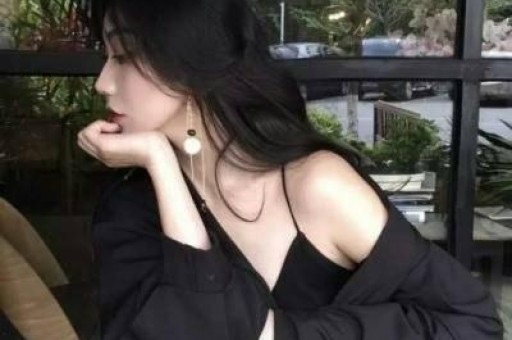 陪玩陪睡算啥？高尔夫球事件带着女儿找三姐王晶再曝大瓜